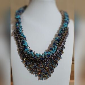 VINTAGE 80'S TURQUOISE JEWELED STATEMENT 16 IN NECKLACE